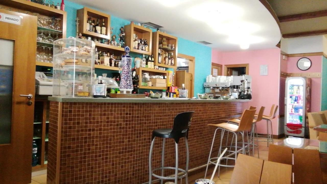 Pico Sacro I Hostal-Pension سانتياغو دي كومبوستيلا المظهر الخارجي الصورة