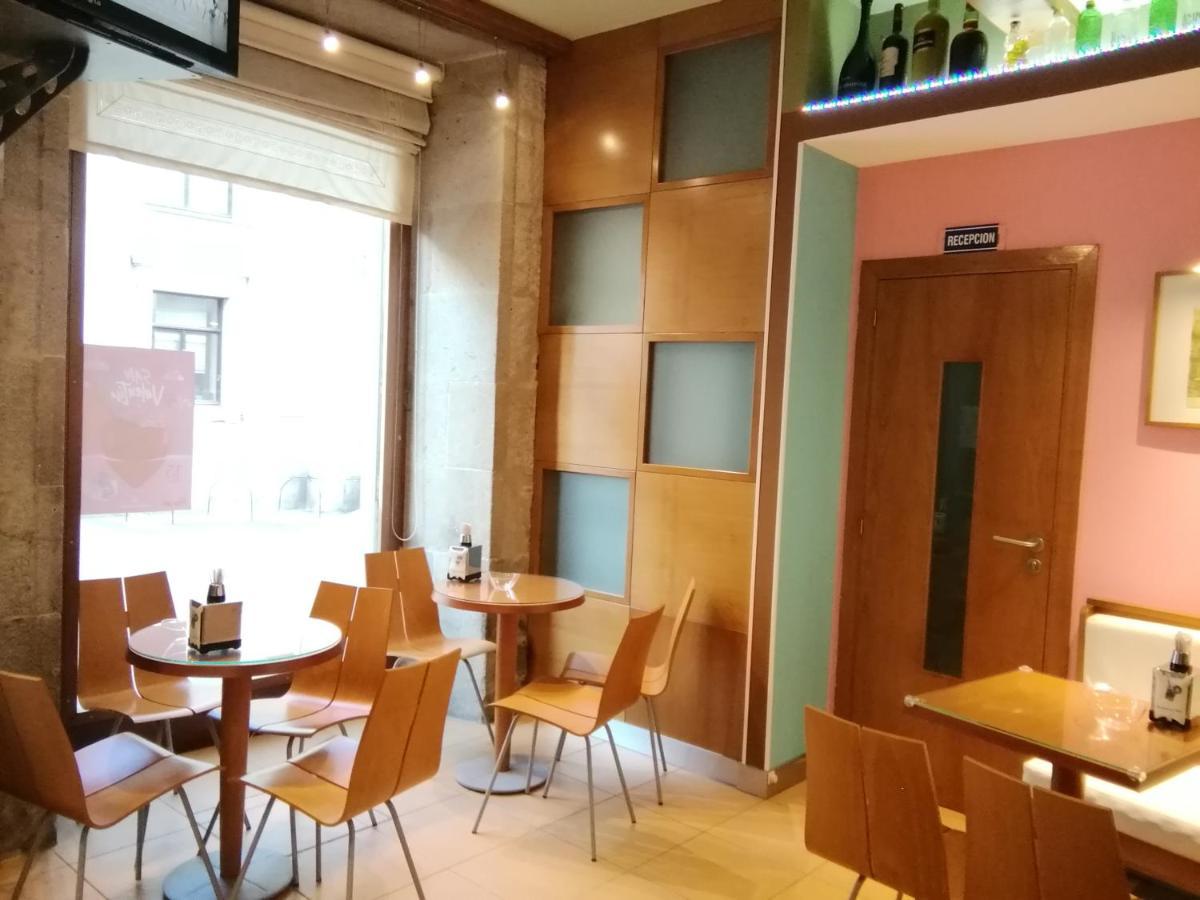 Pico Sacro I Hostal-Pension سانتياغو دي كومبوستيلا المظهر الخارجي الصورة
